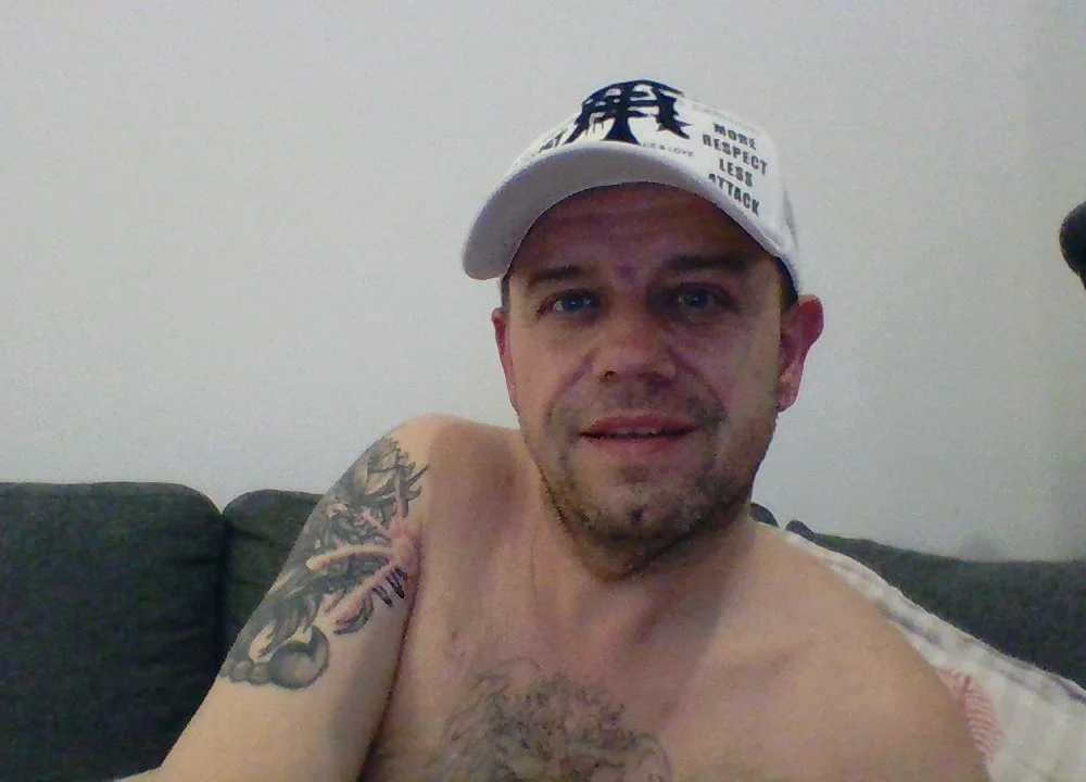 Andromede93 Chat XXX offline