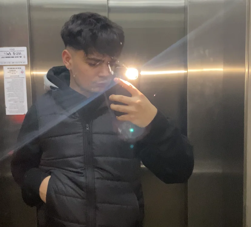 TypedSmidgeone: συνομιλία ΧΧΧ εκτός σύνδεσης