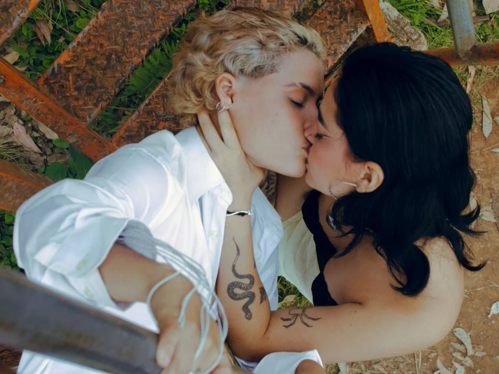 Alice_Dark21 Obrolan XXX Offline