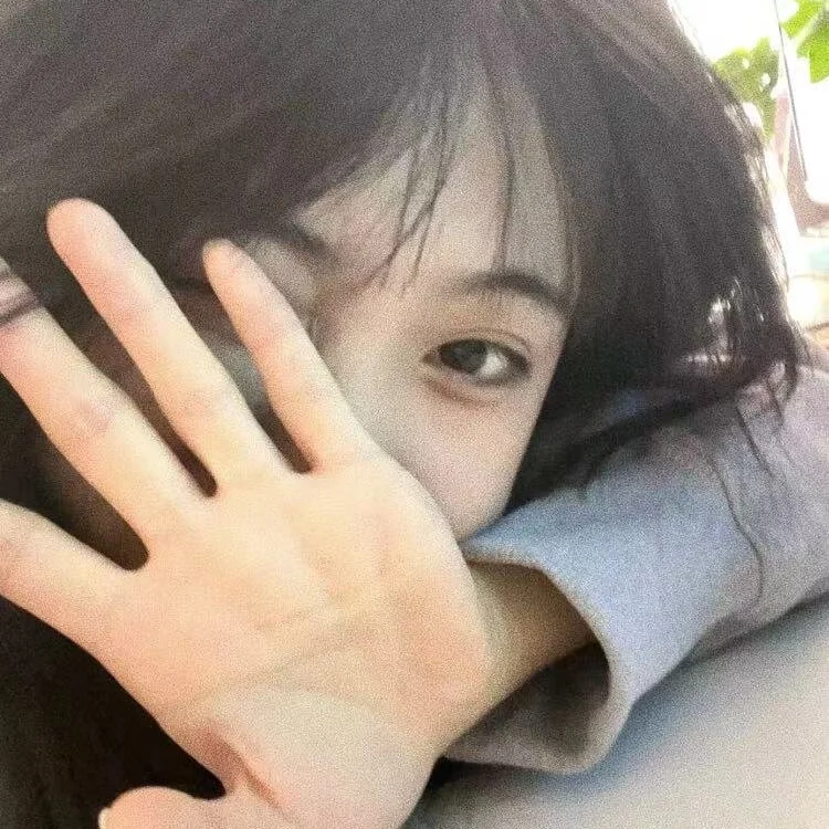 lili929's Offline XXX Chat