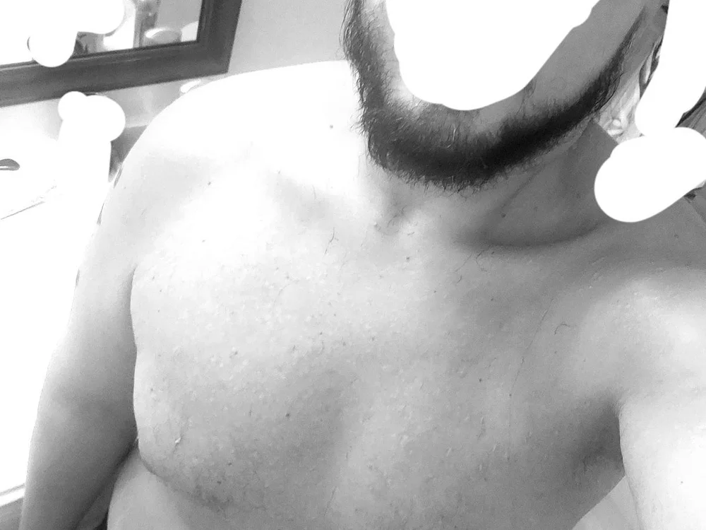 TexasLatinChub's Offline XXX Chat