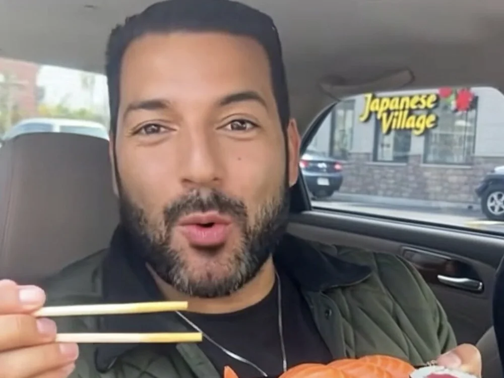 stickyricky100 Offline XXX-chat