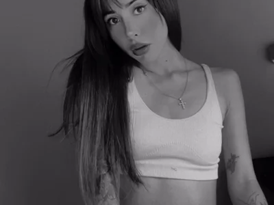 lauravasquez on StripChat