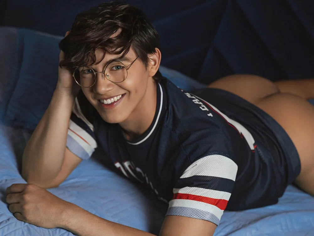 Chat XXX offline de DyllanCooper