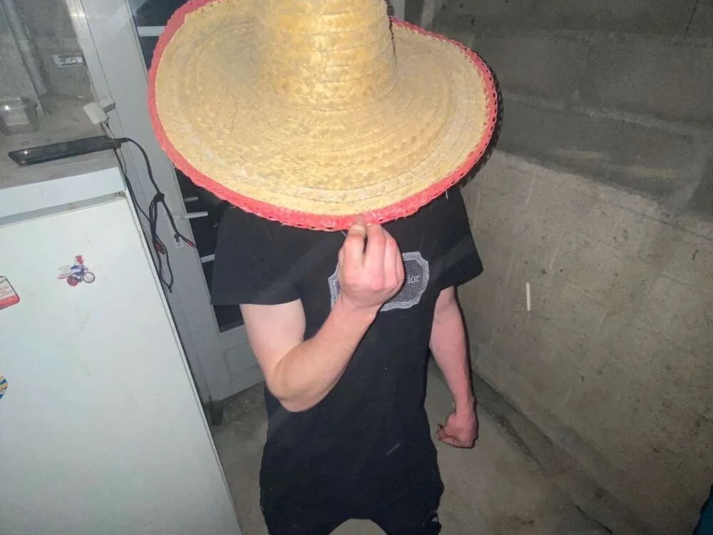 Anto88806: συνομιλία ΧΧΧ εκτός σύνδεσης