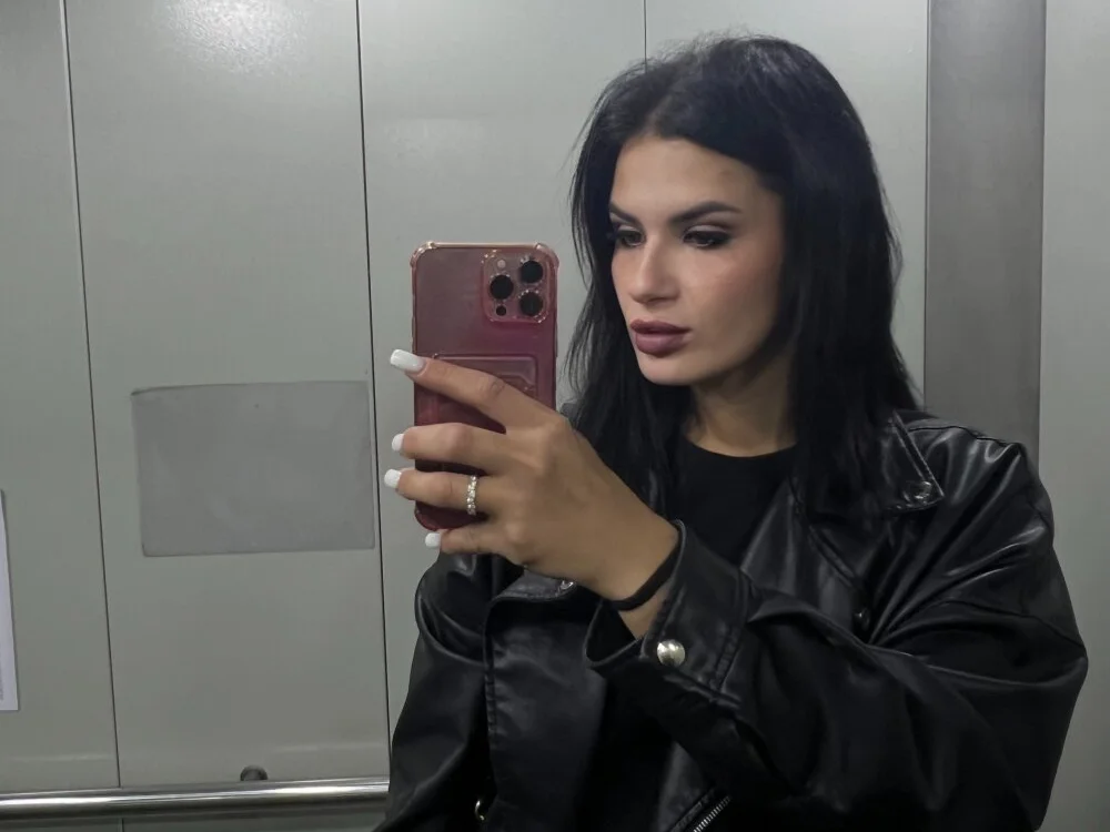 MiraReach Chat XXX offline