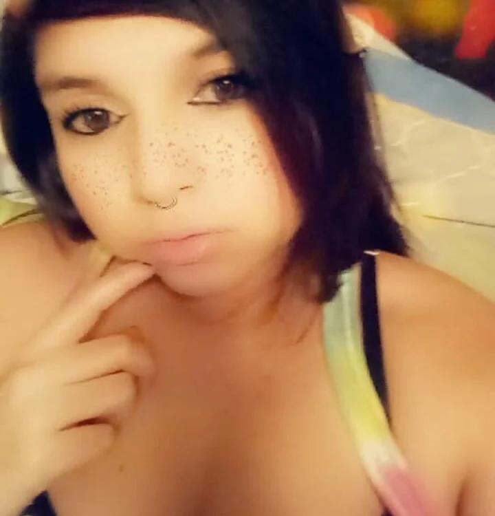 raeboo223's Offline XXX Chat