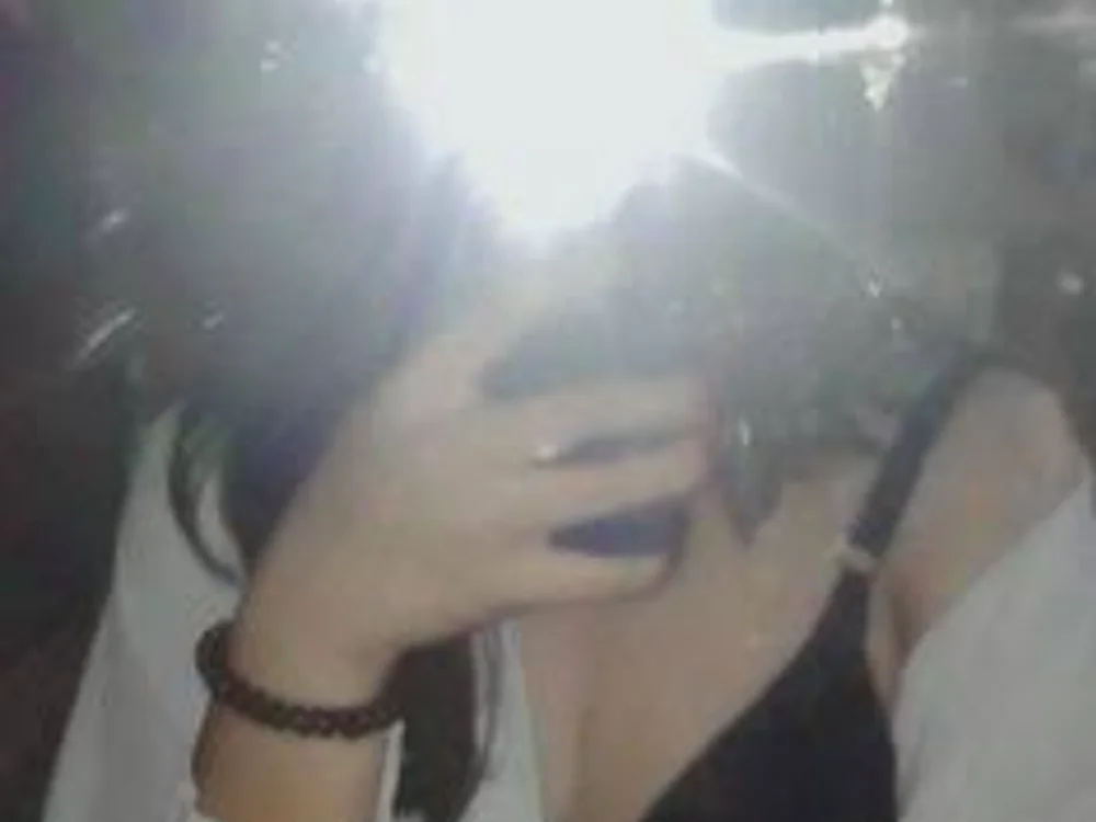 missnikss0515's most recent online preview