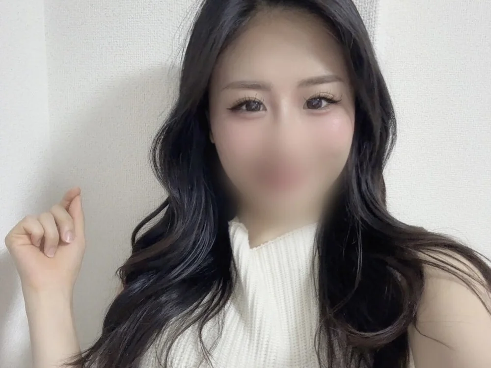 Ema--'s Offline XXX Chat