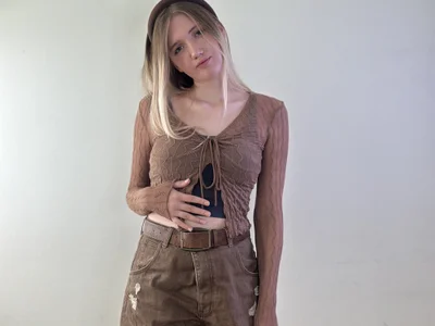 ArielleMabon - Girl 