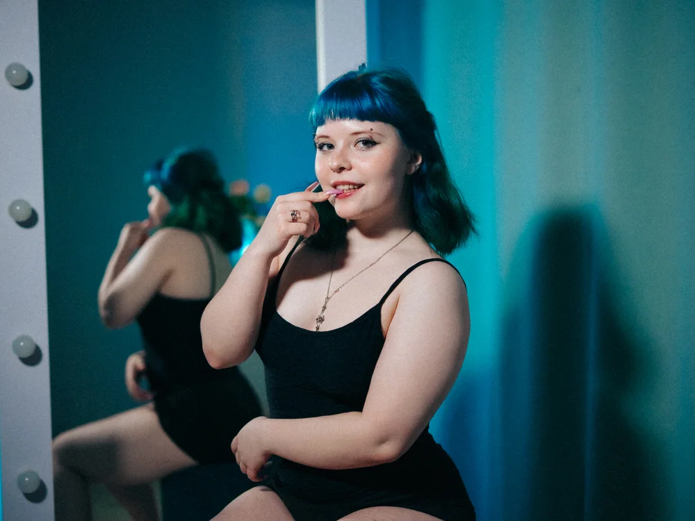 AliceMoongirl – Offline XXX chat