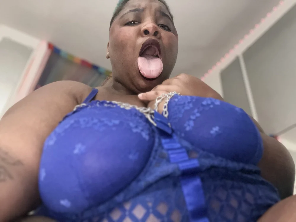 kittycrybabyy offline chatrum