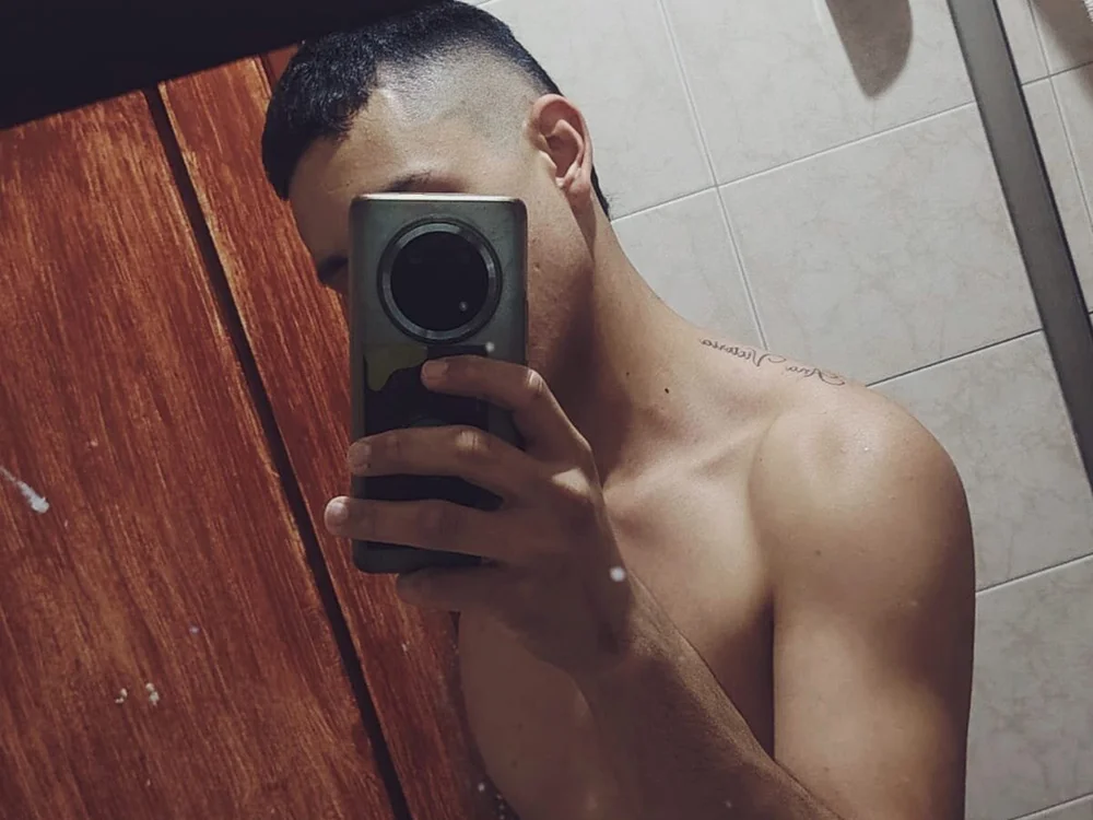 luca_gael Live XXX Chat