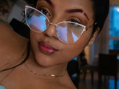 Veronica_em1 - Girl 