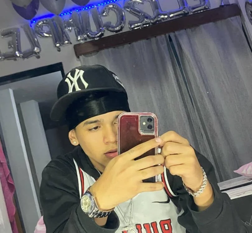 Jayx_Jayx's Offline XXX Chat