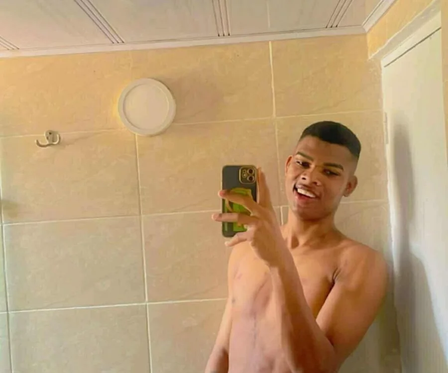 Axell_Smiith cam model