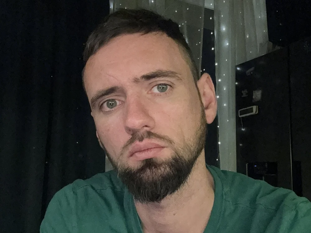 toolboj's Offline Chat Room