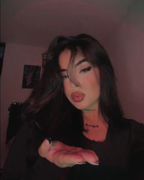 SeleneSpellman's Offline XXX Chat