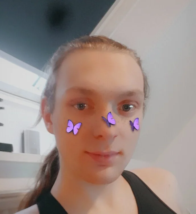 crossdressertrans' Offline XXX Chat