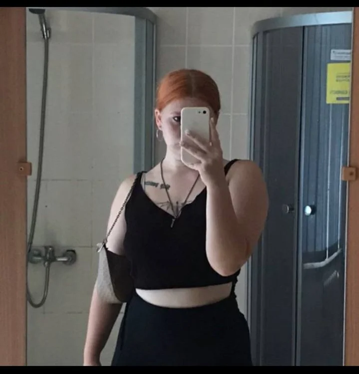 katie_prtnice's Offline XXX Chat