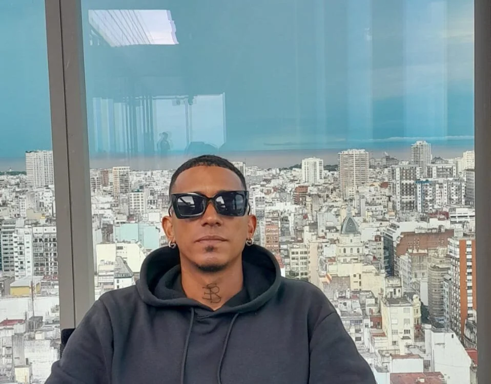 SevenDaddy7: офлайн-секс-чат