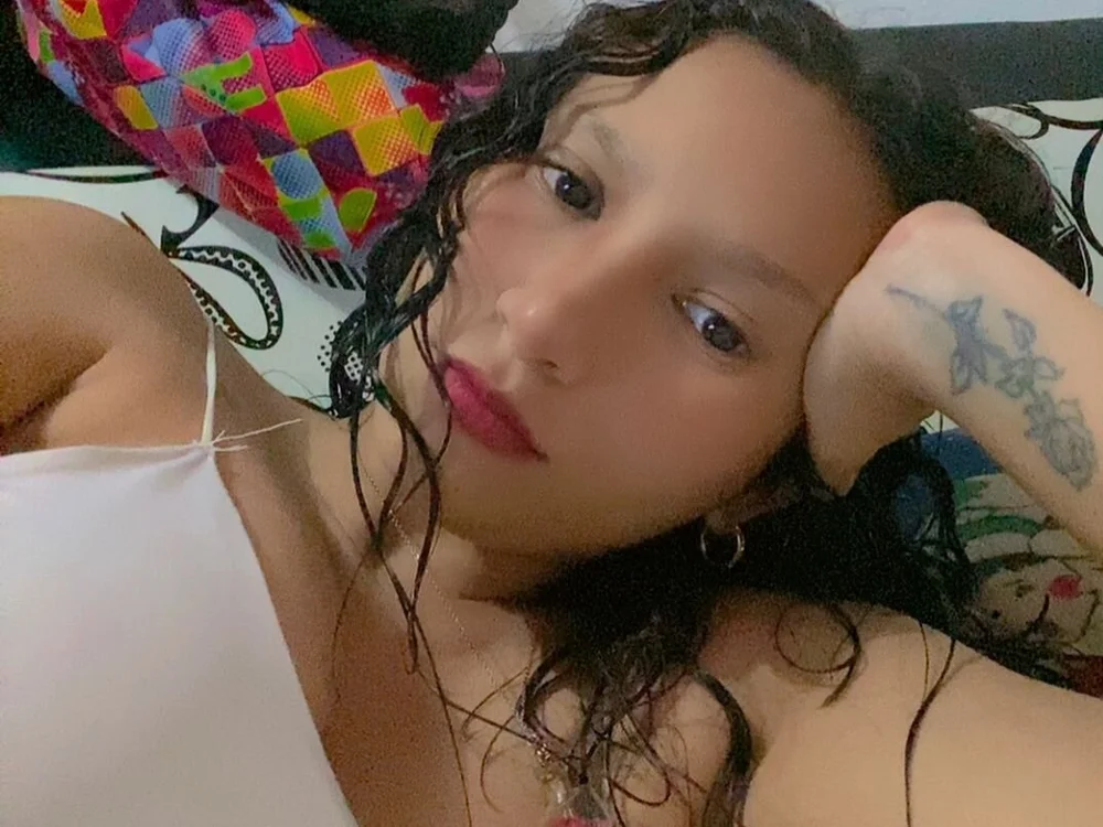 Merida_jones' Offline XXX Chat