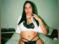 notyourgiuliii's Offline Chat Room