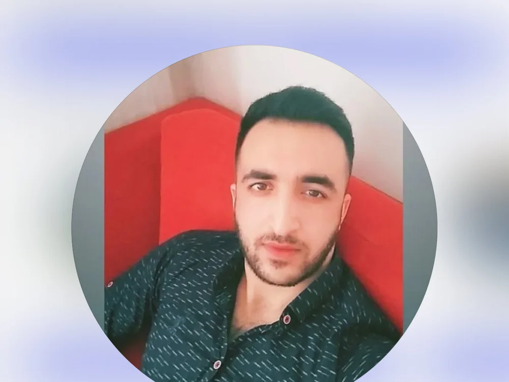 dundar0765n Offline XXX chat