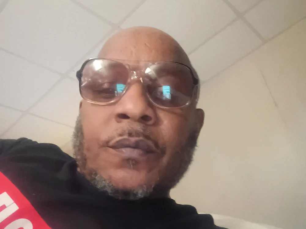 Flymoe7's Offline Chat Room