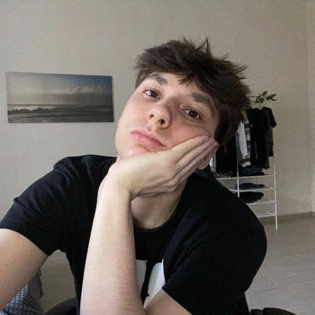 Offline XXX chat Matthew__Cooper