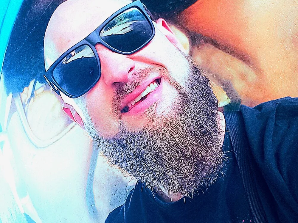 Offline XXX chat modela MateoIsHealthyLikeMusic