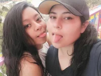 Lincy_and_hanna Adlı Modelin Canlı XXX Sohbeti