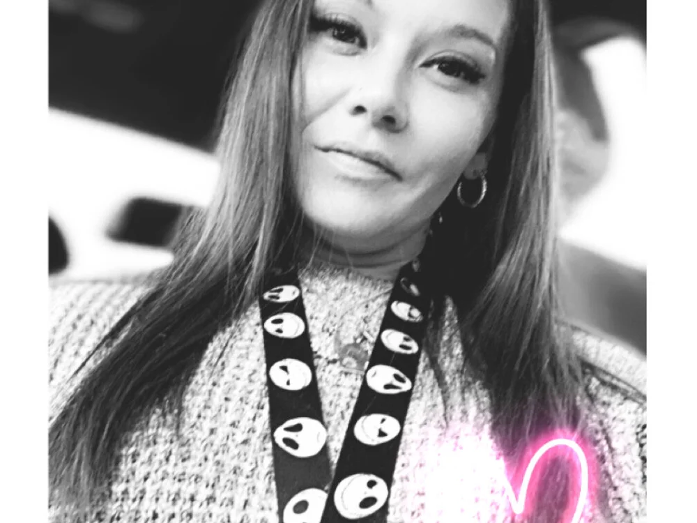 cicila52613's Offline XXX Chat