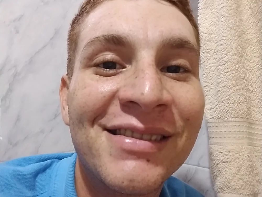 2QuinnuMill_ offline chatrum