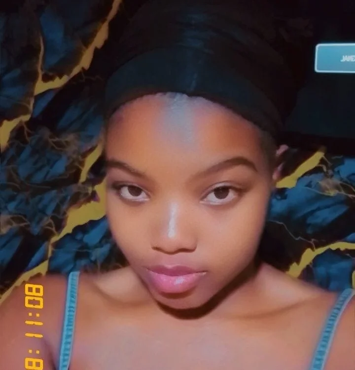 Curvydoll03 offline chatrum