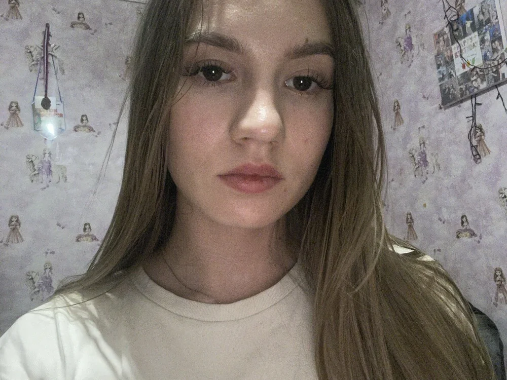 LinaOscar offline chatrum