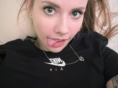 Vikki_Cheese profile