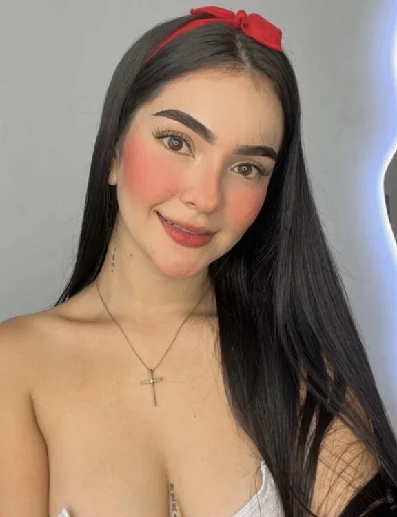 Czat XXX na żywo – milk_candy18