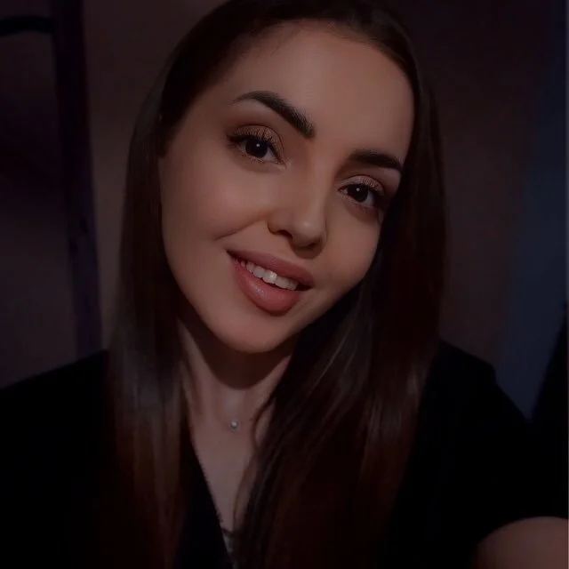 Eliza_Morres offline XXX-chat