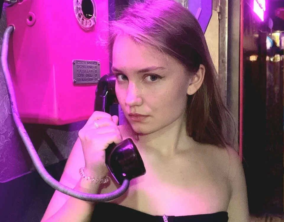 MerylClem's Offline Chat Room