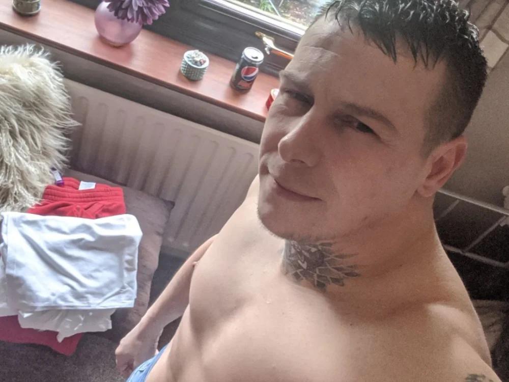 emmo1212 Chat XXX Ngoại tuyến