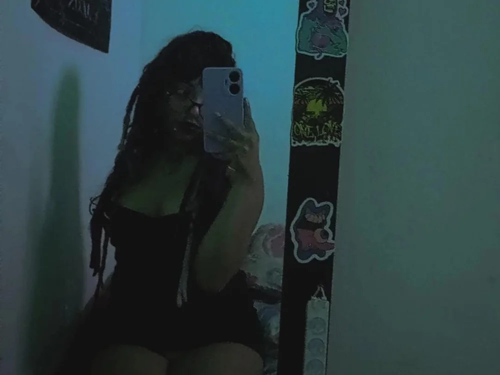 Kirmy_mi offline chatrum