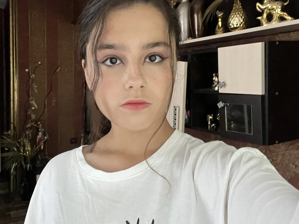 Ema_eman Offline chat-huone