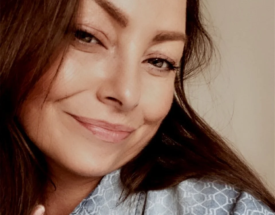Flirty-Freya's Offline Chat Room