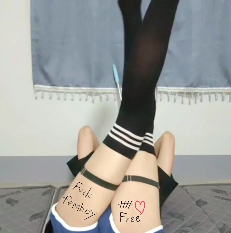 XMfemboy's Offline Chat Room
