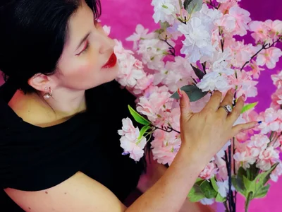 HornySkinny26 profile