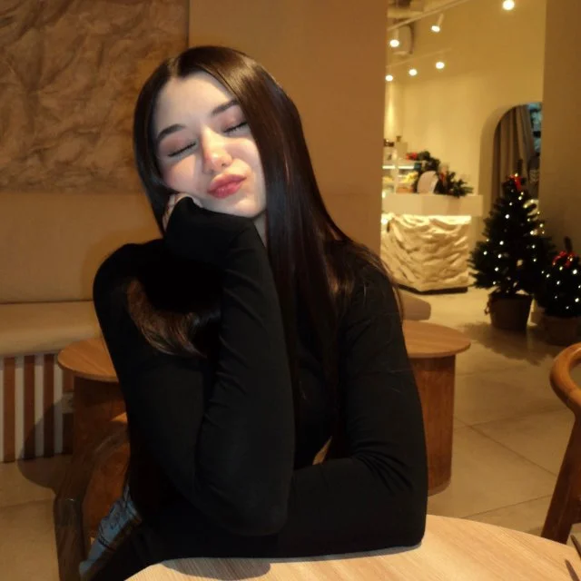 RanaeLaa cover photo