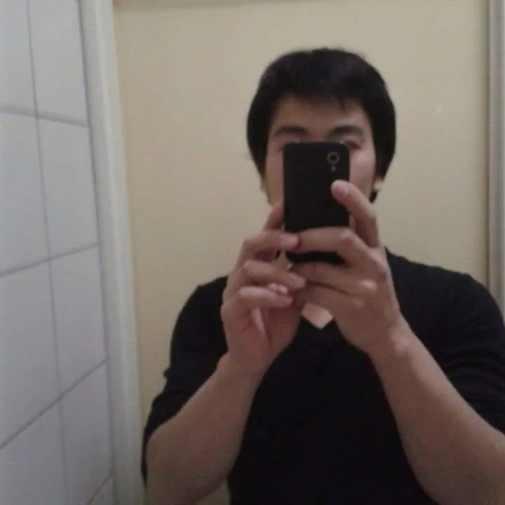 quoc85 Obrolan XXX Offline