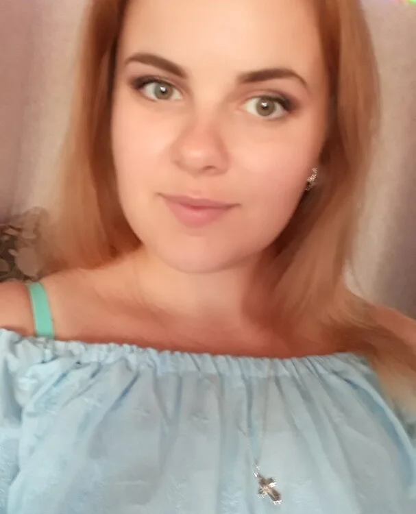 Meri_Monemy's Offline Chat Room