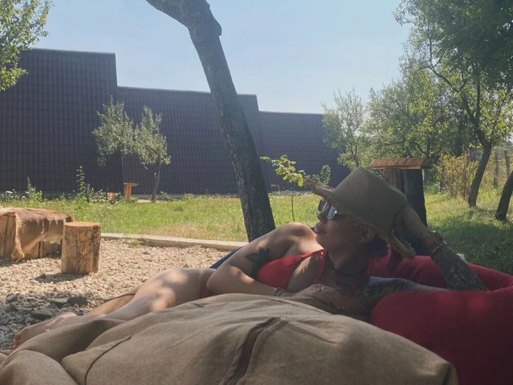 -RAHELA- – Offline XXX chat